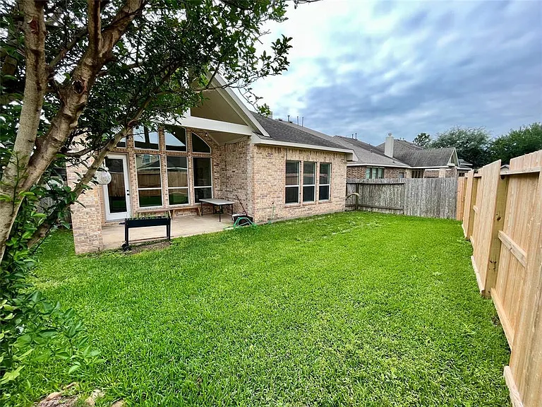 26414 Forest Pine Ln — Photo 21