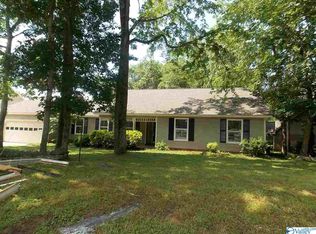1143 Way Thru The Woods SW, Decatur, AL 35603