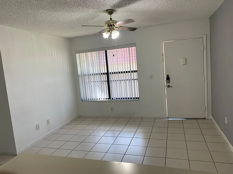 14867 SW 104th St — Photo 7