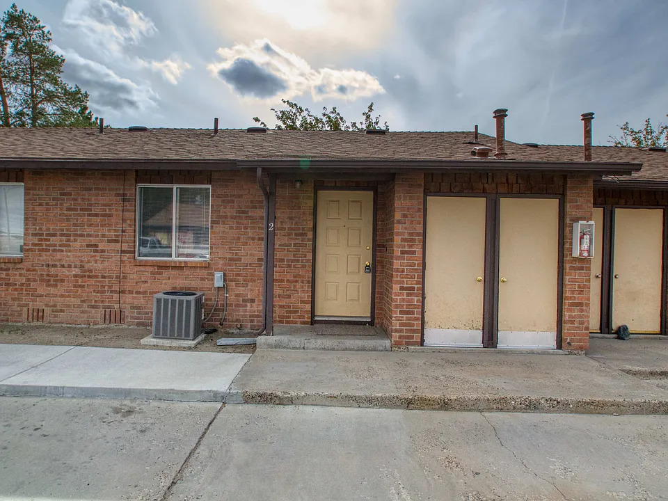 360 Jill Ct