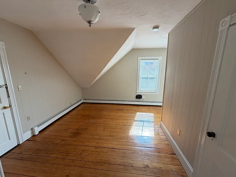 19 Preston St #3 — Photo 12