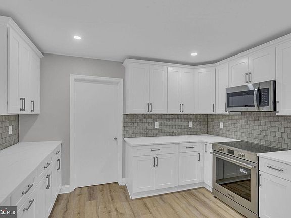 5th image of 283 Snowball Dr