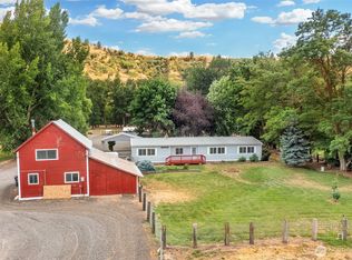 21018 E Highway 12, Waitsburg, WA 99361