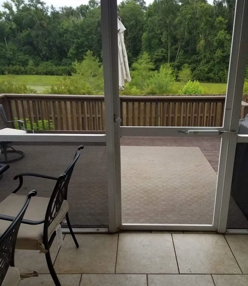 4 bed, 2017 sqft, $3,300 — Photo 2