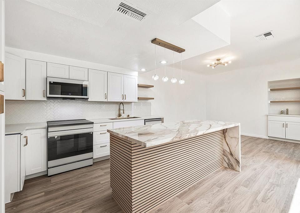 1st image of 73851 Ocotillo Ct