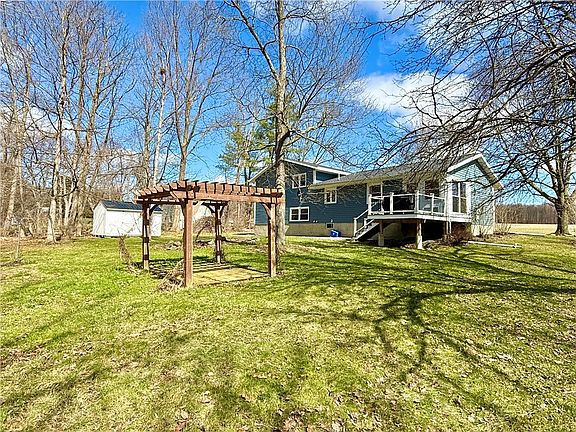 4th image of 516 Auburn Rd
