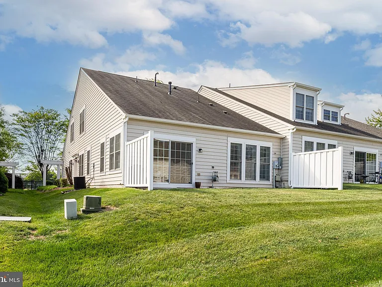 44400 Sunset Maple Dr — Photo 35