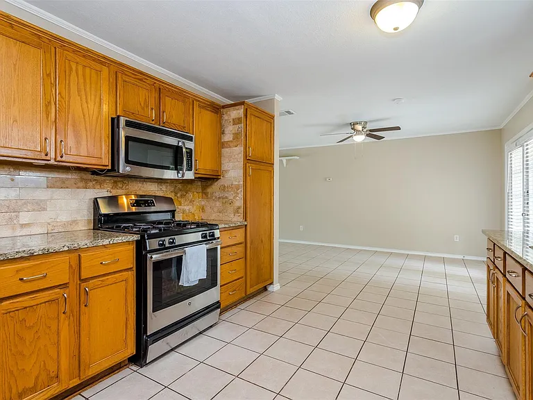 3406 Hastings Dr — Photo 34