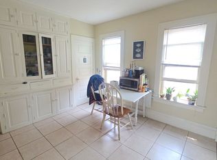 1542 S 72nd St APT 3, Milwaukee, WI 53214