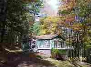 212 Van Tuyl Rd, Barryville, NY 12719