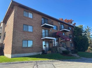 136 Mammoth Rd APT 23, Hooksett, NH 03106