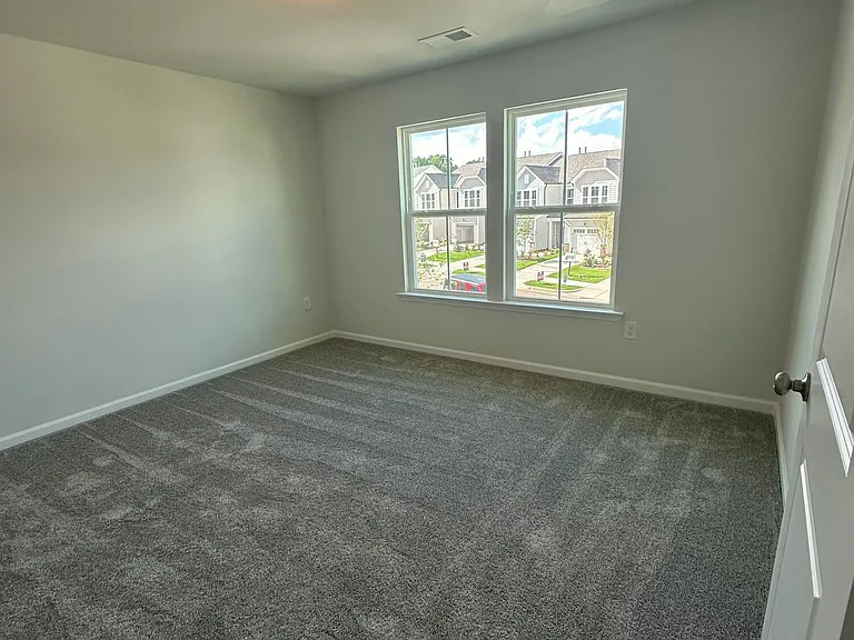 531 Glen Clova Dr — Photo 14