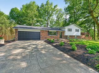 181 Greenbrier Rd, Sunbury, OH 43074