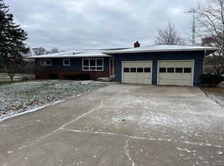 2799 E Munger Rd, Tecumseh, MI 49286