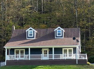 1586 Weavers Run, West Point, KY 40177