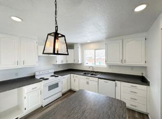 1053 22nd St, Ogden, UT 84401