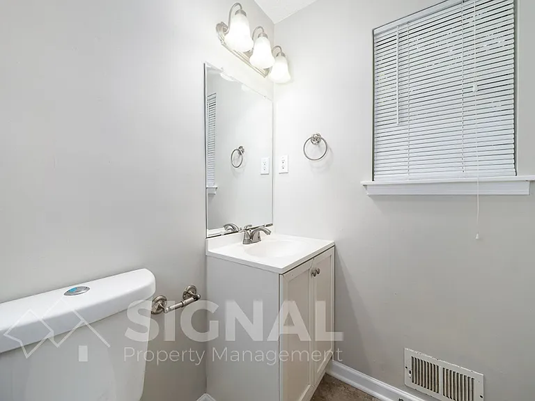 3037 Apple Valley Ln — Photo 16