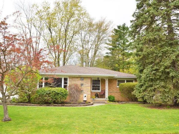 68231 S Forest Ave, Richmond, MI 48062