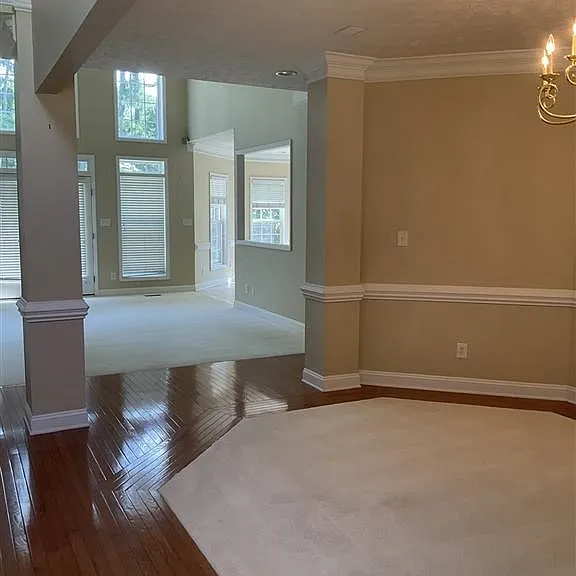 4200 Ferncreek Dr — Photo 3