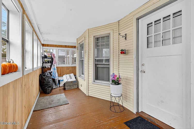 5th image of 205 Vley Road