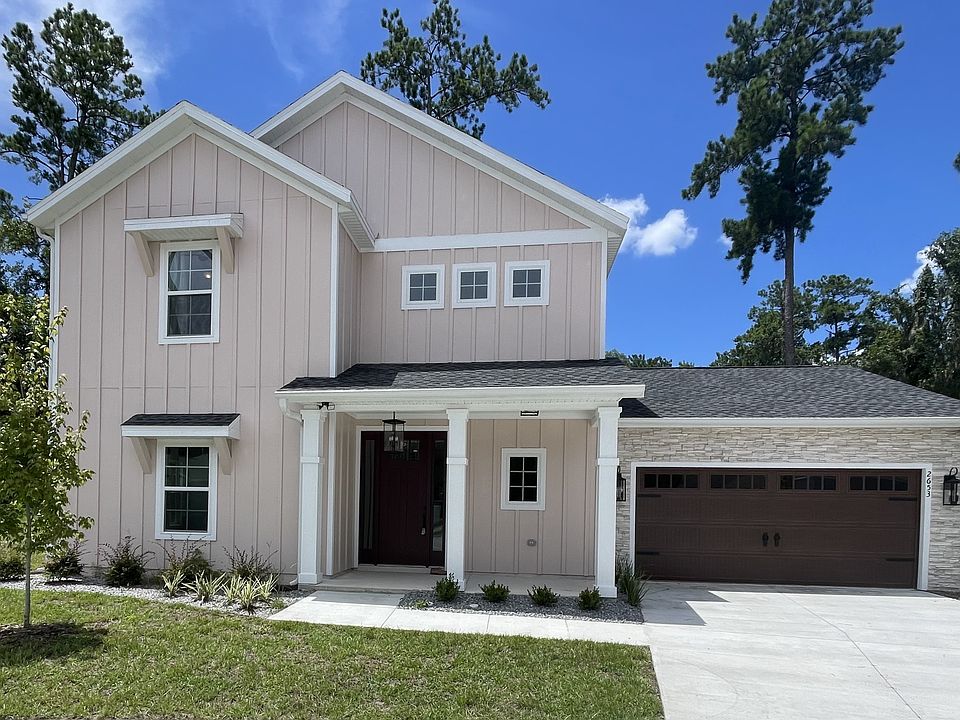 1st image of 2653 NW 41st Ave