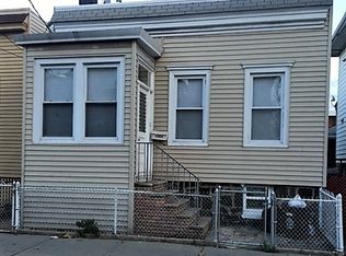 6004 Jackson St, West New York, NJ 07093