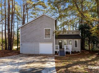 1031 Mainstreet Lake Dr, Stone Mountain, GA 30088