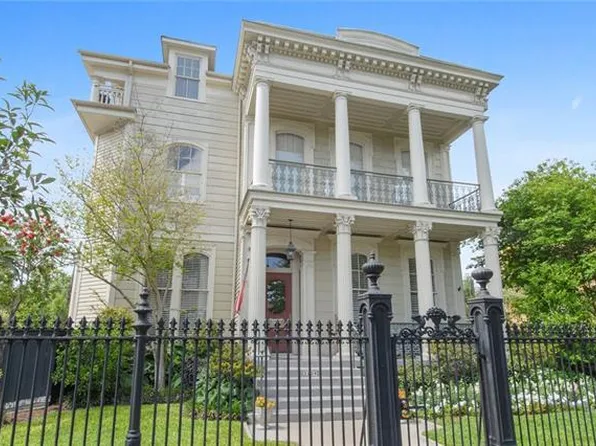 1403 Toledano St #2A, New Orleans, LA 70115