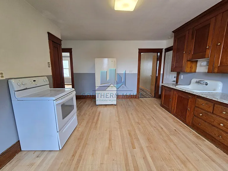 49 3rd St #2 — Photo 2