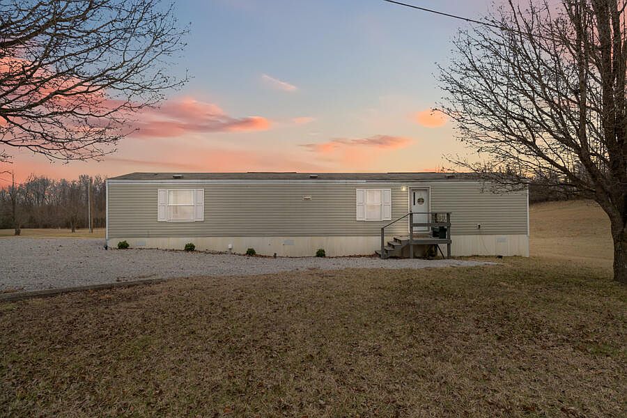 1st image of 716 Pottershop Rd