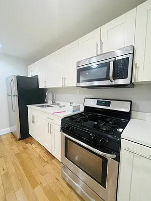 Rented by Pear NYC LLC | media 13