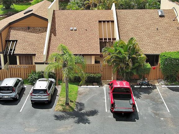 3rd image of 3812 NW 77th Ave