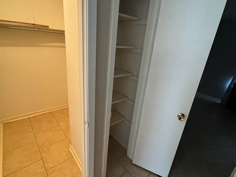680 Sharp Ln #414 — Photo 10