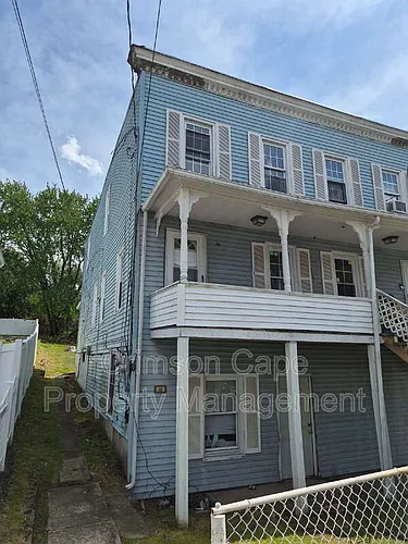 58 E Broadway St Photo 1