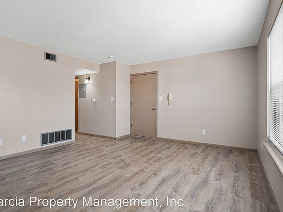 4th image of 4269 Bates St APT E