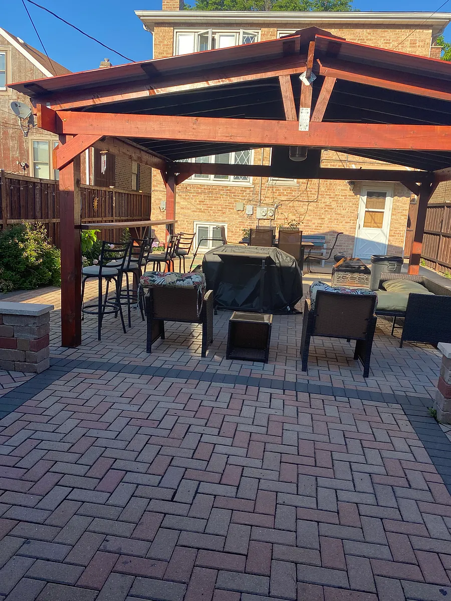 Building Photo - 5432 S Menard Ave #1