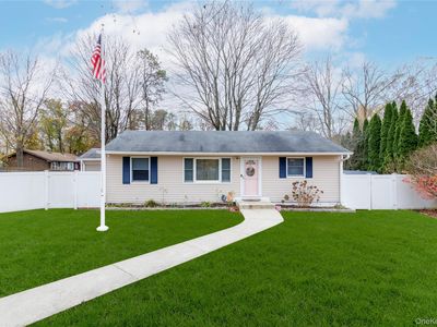 21 Wabil Road, Miller Place, NY, 11764