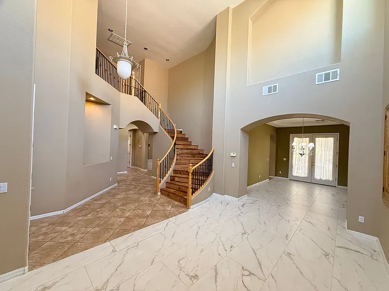 7743 Villa De La Paz Ave — Photo 6