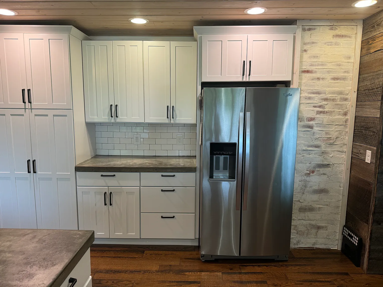 3 bed, 2050 sqft, $2,800 — Photo 1