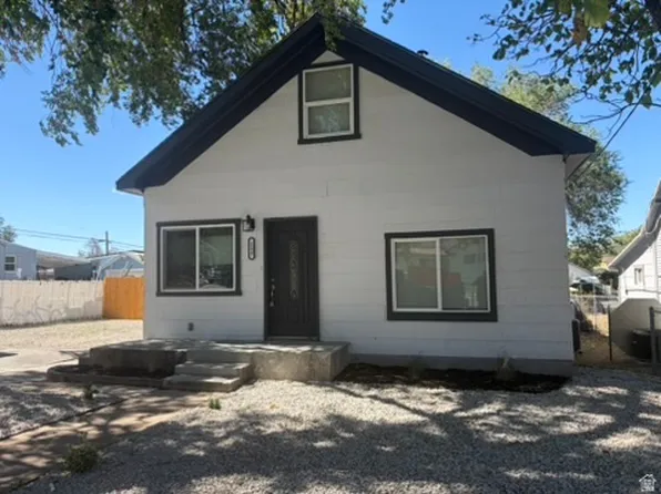 233 N 4th St, Tooele, UT 84074