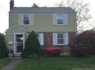 49 Goodrich Dr, Wethersfield, CT 06109