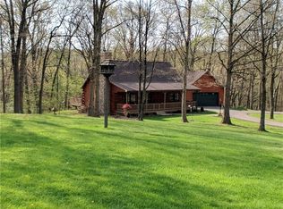 7930 Franklin Rd, Evans City, PA 16033