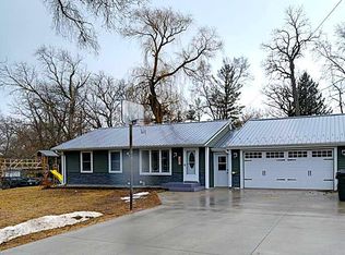 415 Anemone Ave, Palmyra, WI 53156