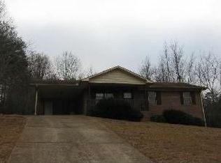 1282 Black Rd, Cleveland, GA 30528