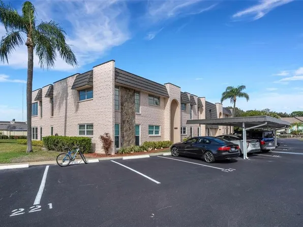 222 Fernwood Cir, Seminole, FL 33777