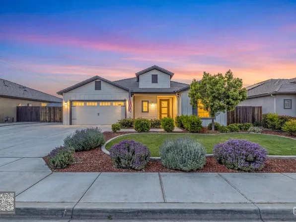 15 Claudia Autumn Dr, Bakersfield, CA 93314