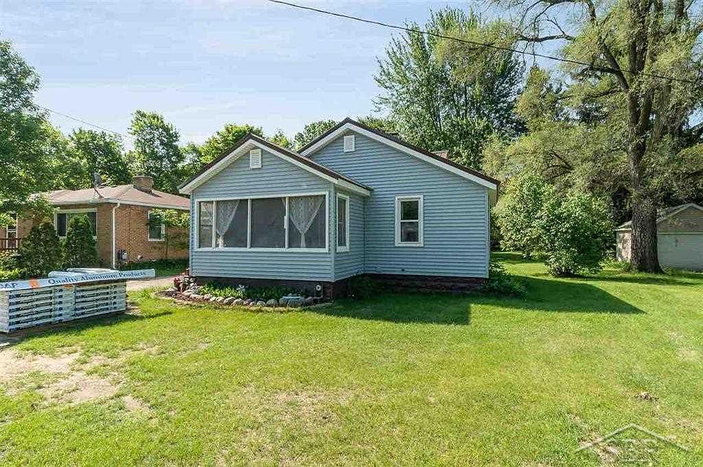 2820 E Ashman St, Midland, MI 48642 Zillow