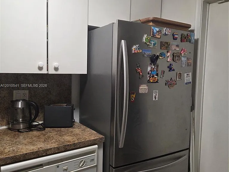 1817 S Ocean Dr #325 — Photo 21