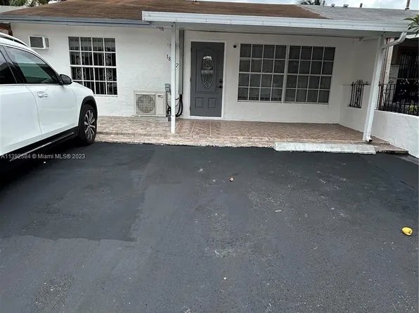 18832 NW 45th Ave, Miami Gardens, FL 33055