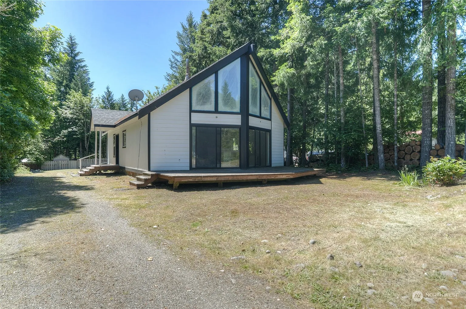 546 Cannon Road photo 1